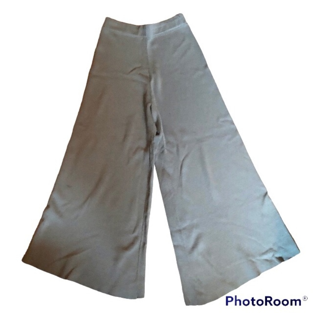 Luxe Flare Crop Pants In Sage